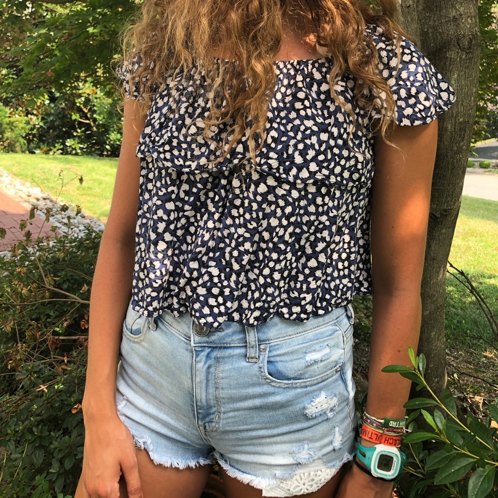 Flowy patterned crop top